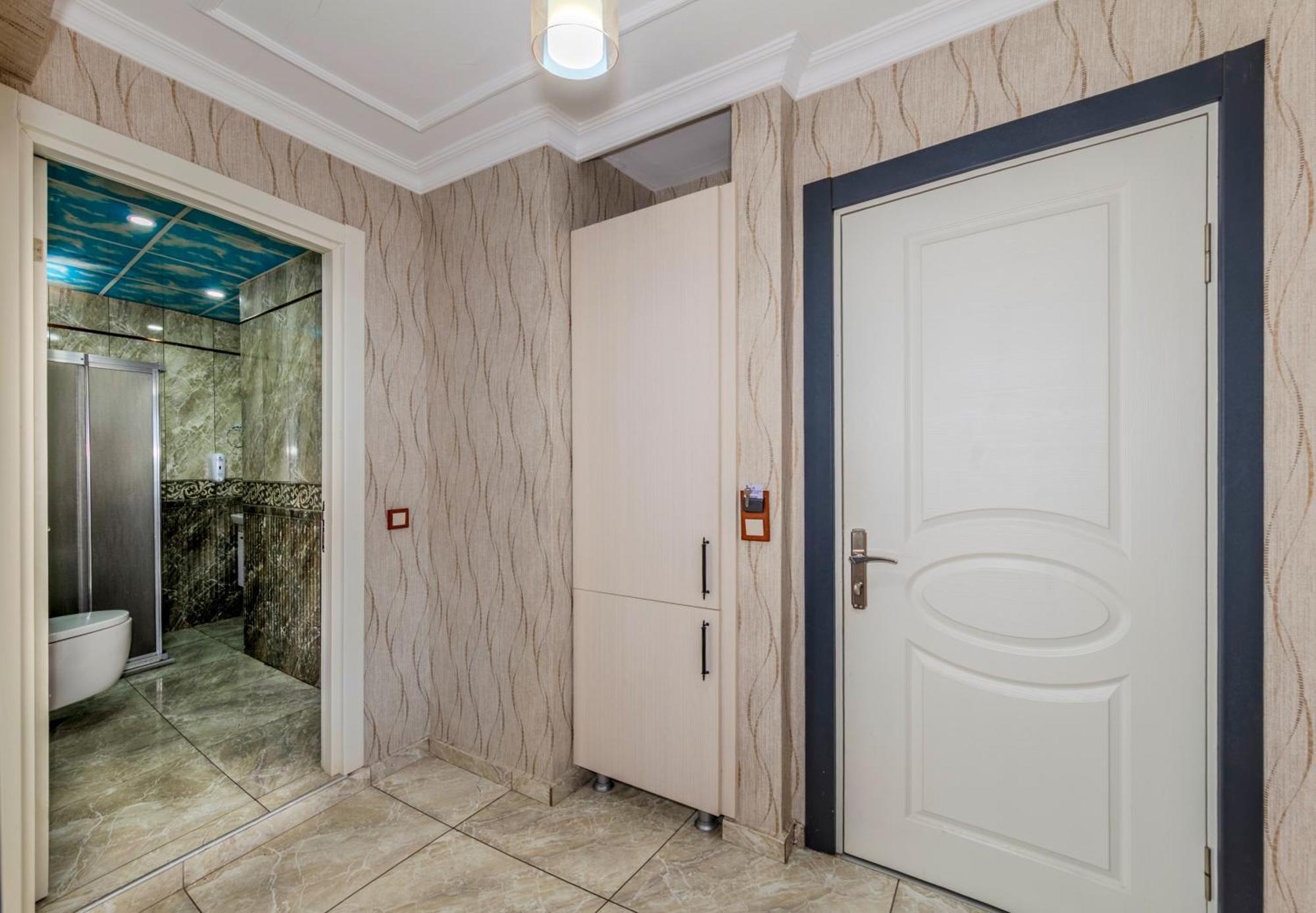Hotel Cihangir Modern Taksim 4*