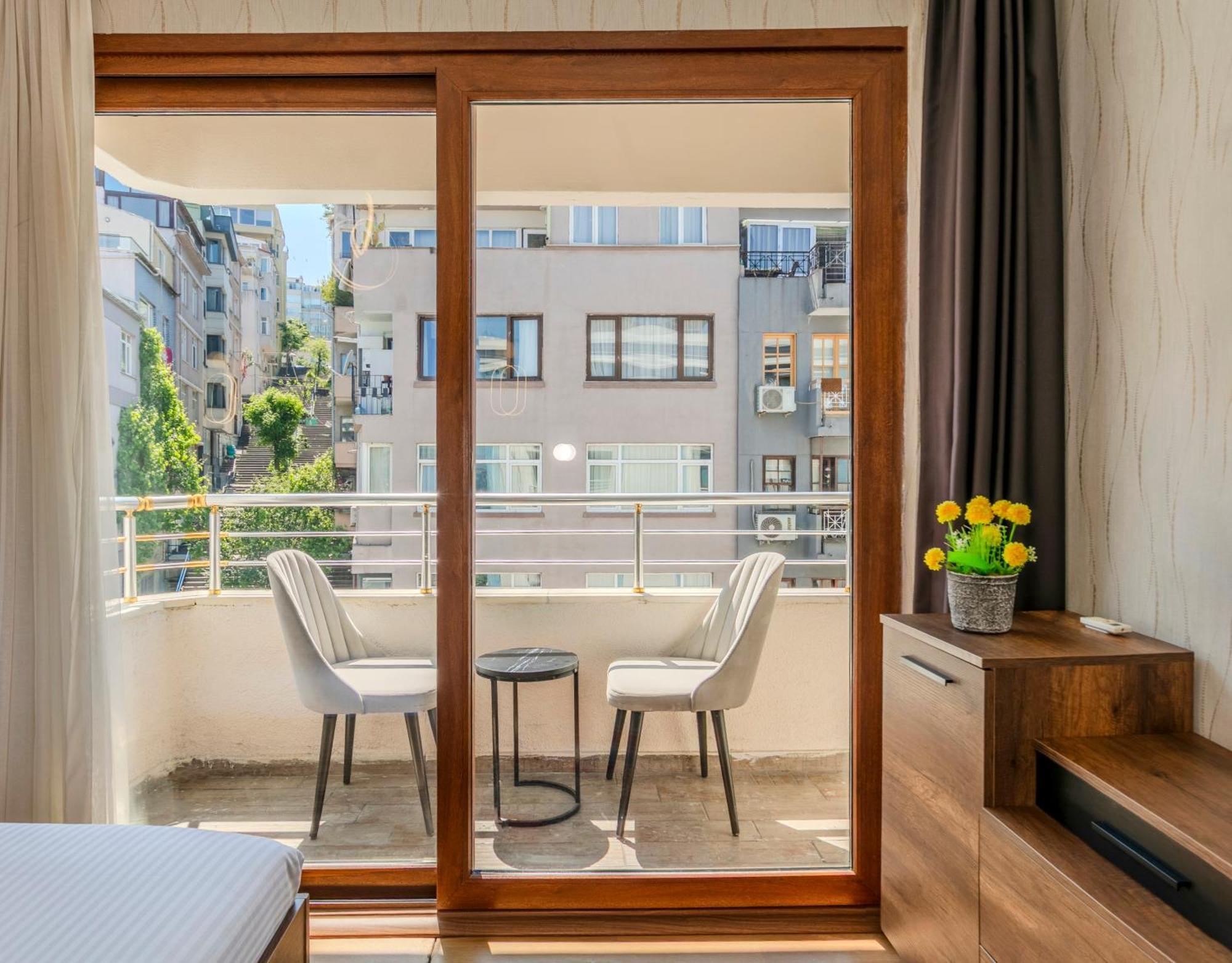 Cihangir Modern Taksim Отель 4*