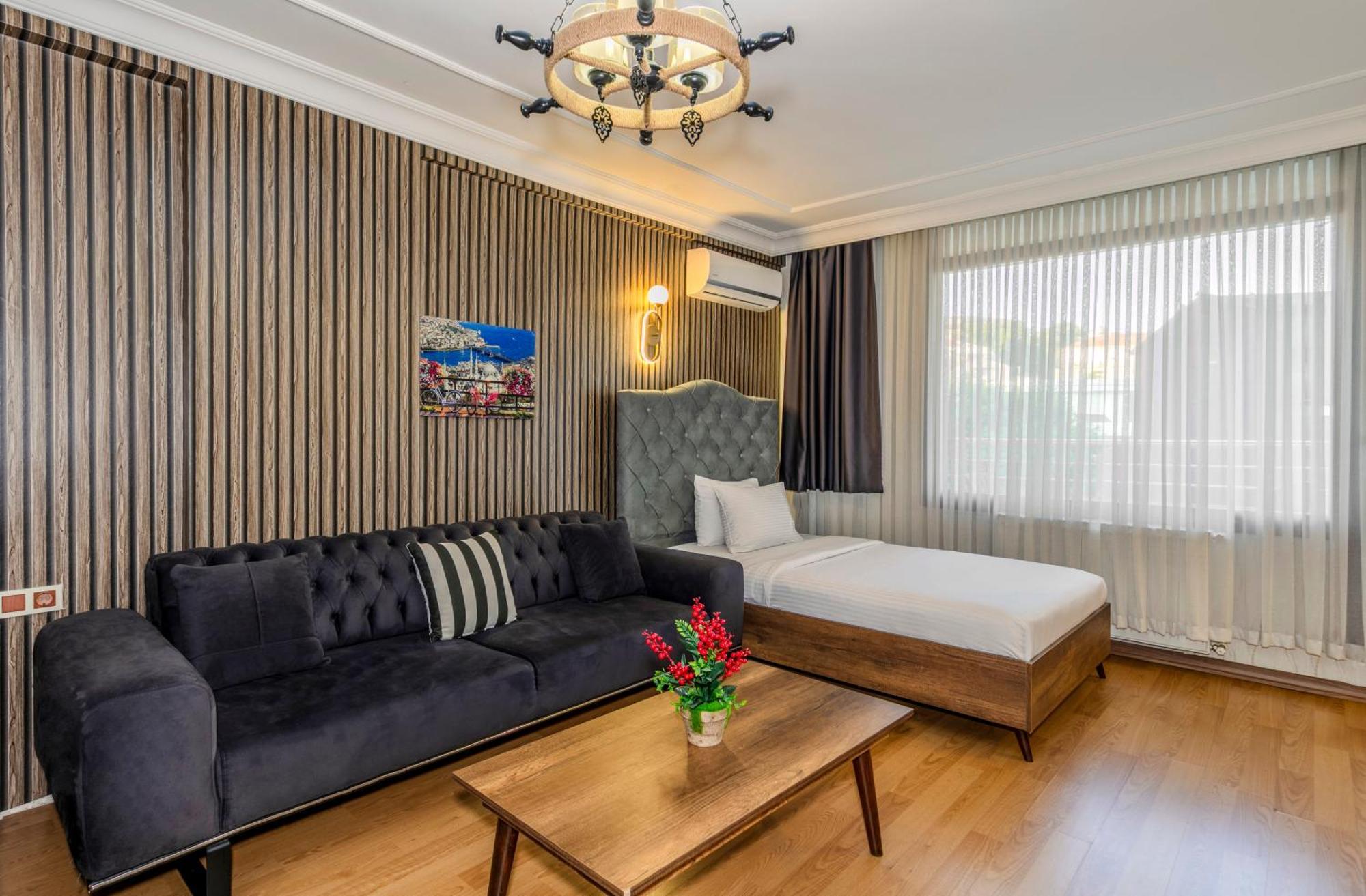 Отель Cihangir Modern Taksim 4*